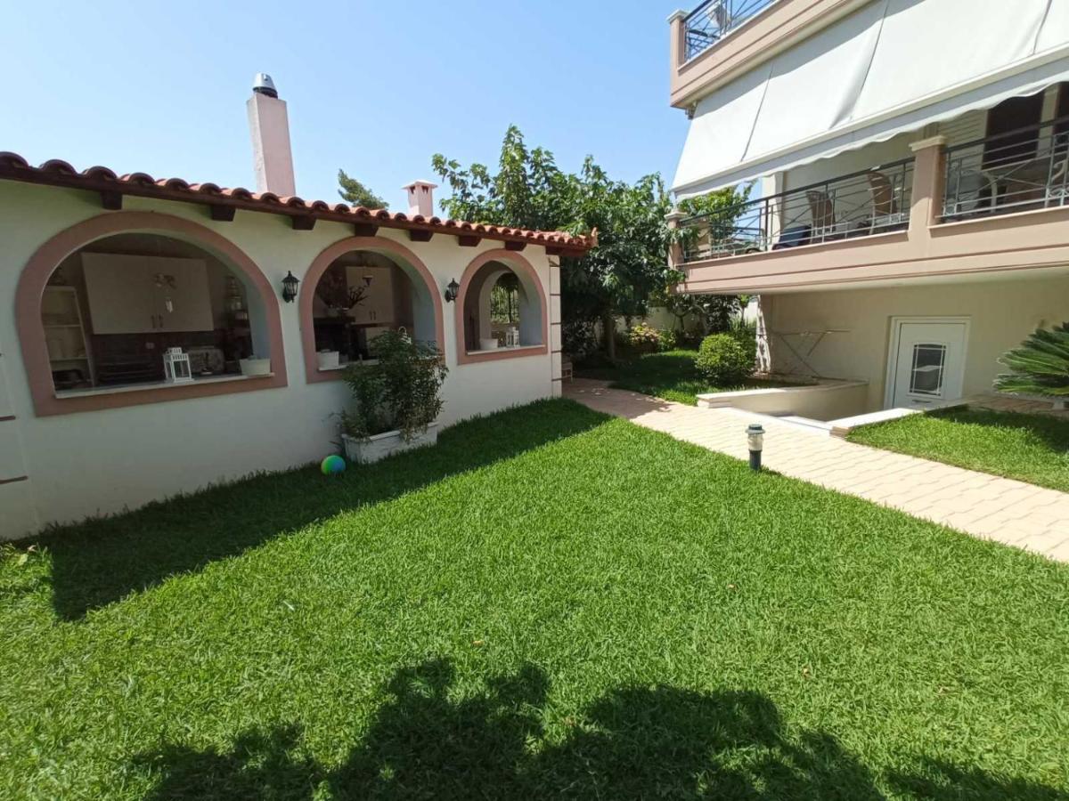 Flat With Garden Near Sea, Port And Airport Apartment อาร์เตมีดา ภายนอก รูปภาพ