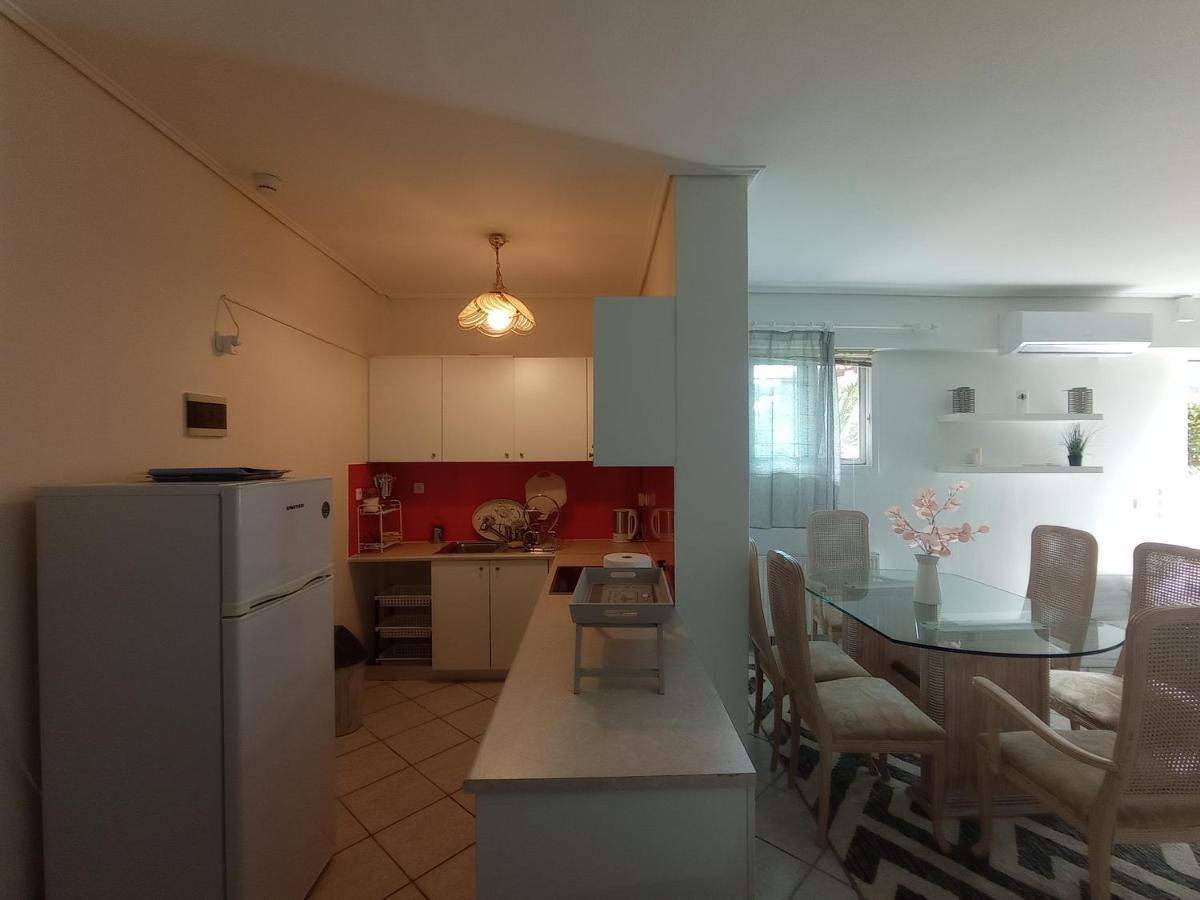 Flat With Garden Near Sea, Port And Airport Apartment อาร์เตมีดา ภายนอก รูปภาพ