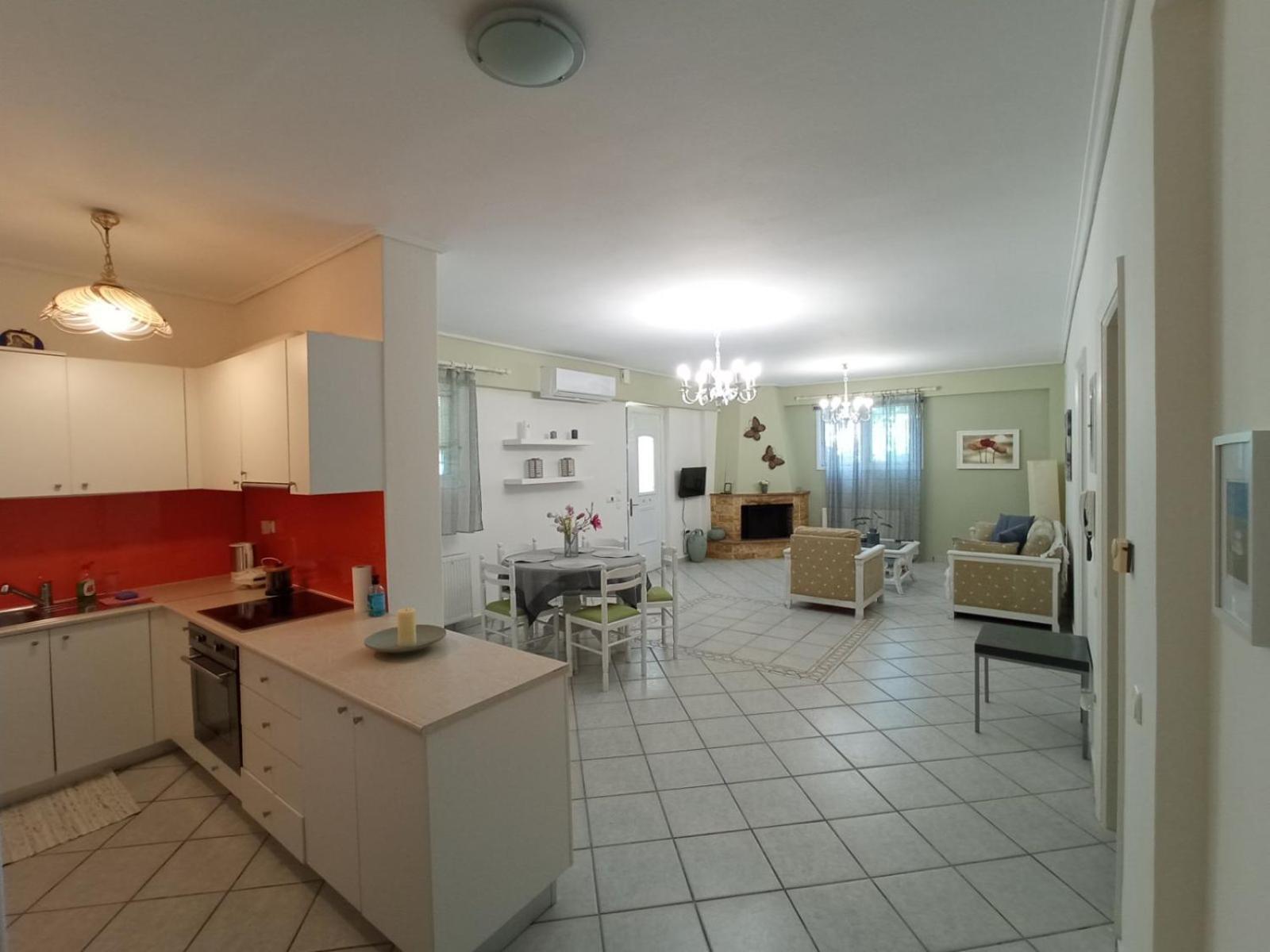 Flat With Garden Near Sea, Port And Airport Apartment อาร์เตมีดา ห้อง รูปภาพ